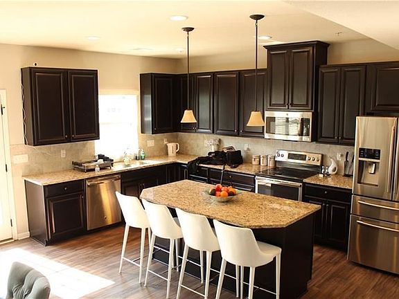 2nd image of 244 Thornapple Ln