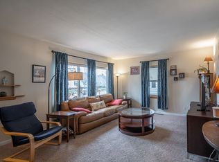 2650 Davie St, Davenport, IA 52804