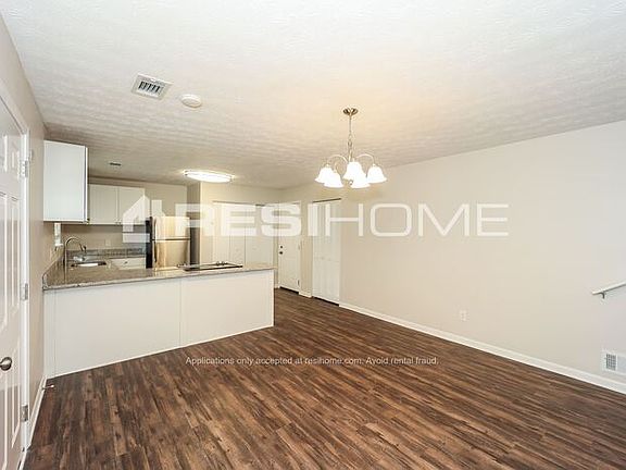 5th image of 6926 Apache Ln