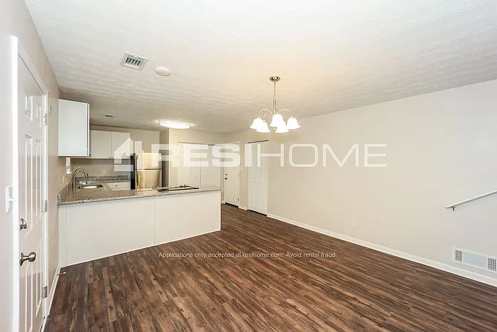 6926 Apache Ln — Photo 5