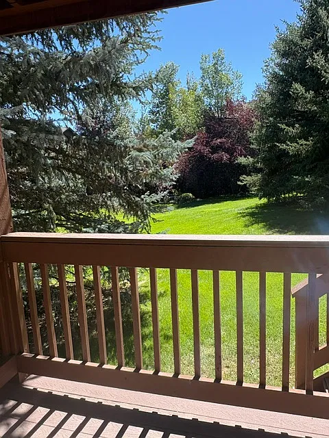 1 bed, 1.5 bath, 870 sqft, $1,850 — Photo 4
