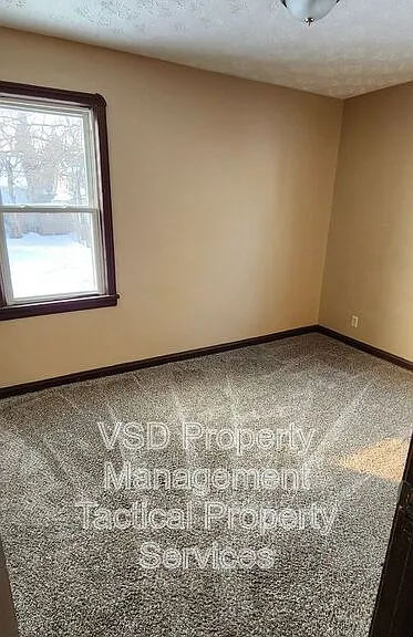 5120 Clement Ave — Photo 5