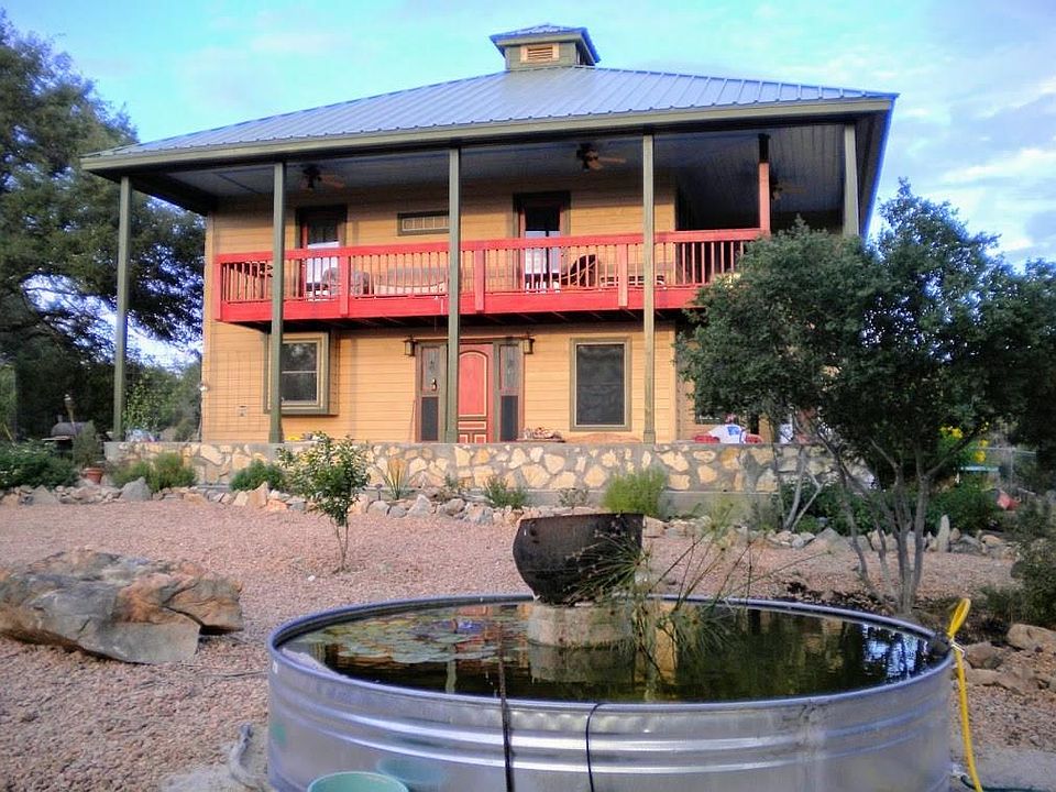 1st image of 130 Pedernales Oaks Dr
