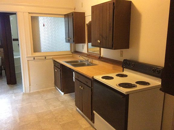 2nd image of 214 N Quaw Blvd APT 6