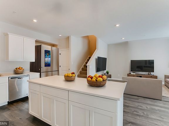 4th image of 14853 Willemite St NW