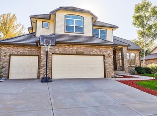 11636 E Berry Dr, Englewood, CO 80111