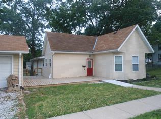 1230 Broadway St, Hamilton, IL 62341