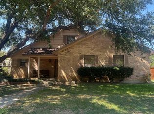 4 Lakewood Dr, Hickory Creek, TX 75065