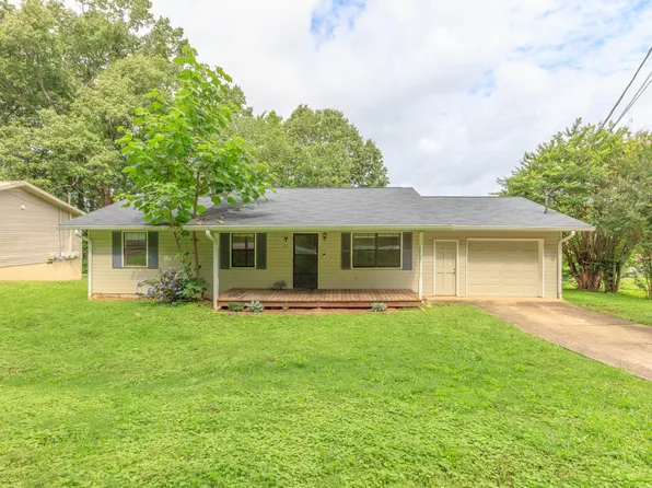 403 Missionary Ave, Rossville, GA 30741