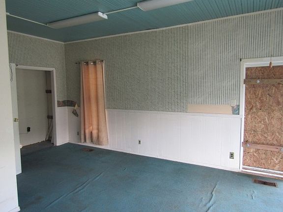 2nd image of 417 Western Ave