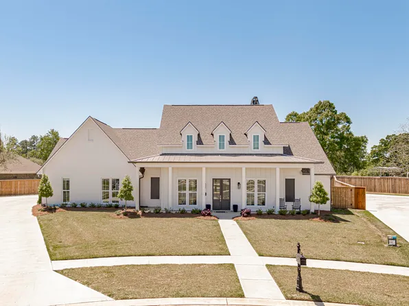 7168 Lillie Dr, Denham Springs, LA 70706