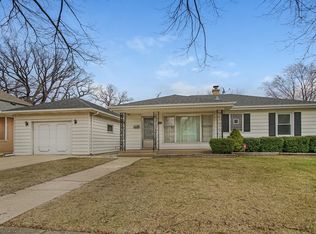 1125 Hoffman Ave, Park Ridge, IL 60068