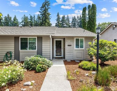 732 126th Avenue NE #109, Bellevue, WA, 98005