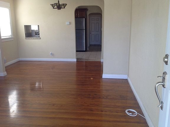4th image of 4520 38th St