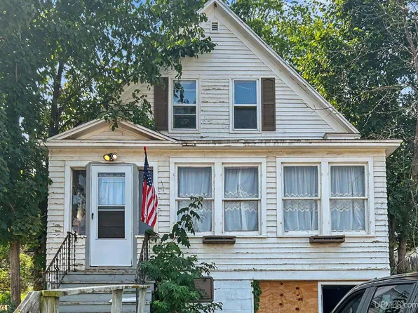 1604 River St, Niagara, WI 54151