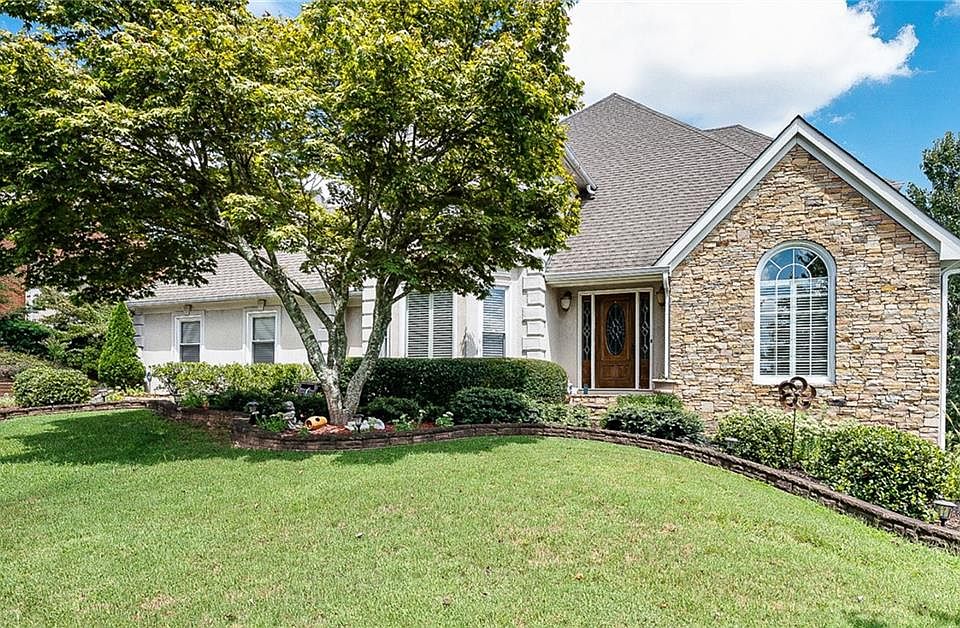 1st image of 4298 Highborne Dr NE