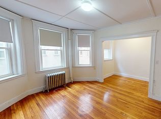1195 Boylston St #12, Boston, MA 02215