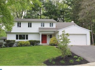 505 Fireside Ln, Cherry Hill, NJ 08003