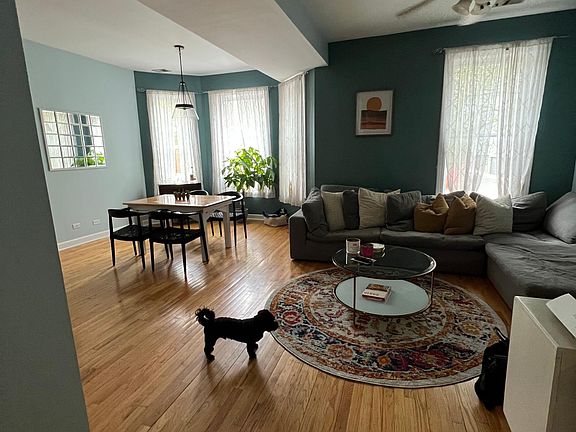 4th image of 129 S Oakley Ave #1