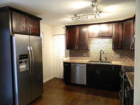 Mosaic Tile Back Splash