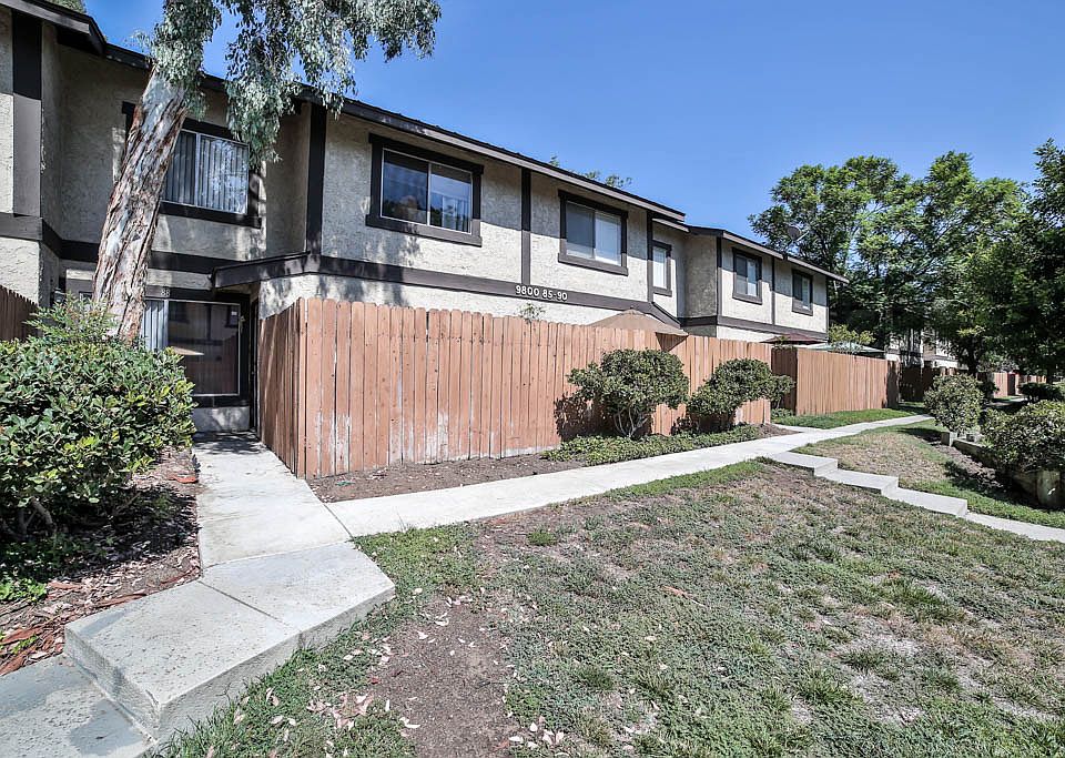1st image of 9800 Vesper Ave Unit 88