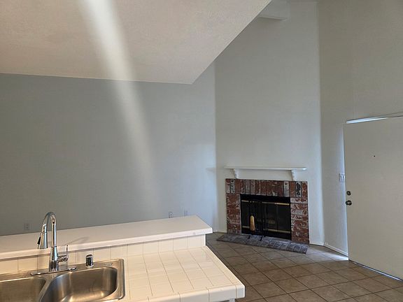 5th image of 1637 W Valencia Dr APT 2