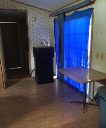 5th image of 311 Old Petross Cir