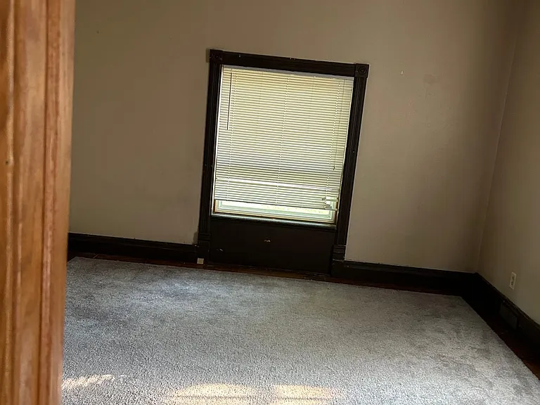 376 W Sanborn St #1 — Photo 7