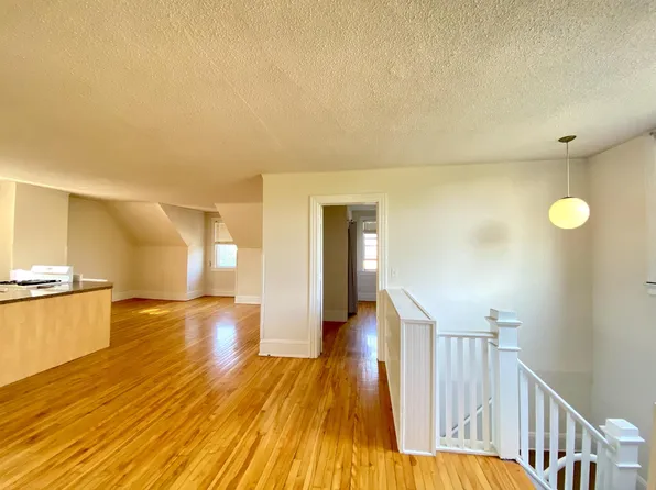 1901 Dupont Ave S APT 6, Minneapolis, MN 55403
