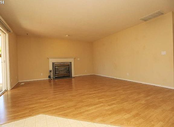4th image of 3209 NE Glencoe Oaks Pl