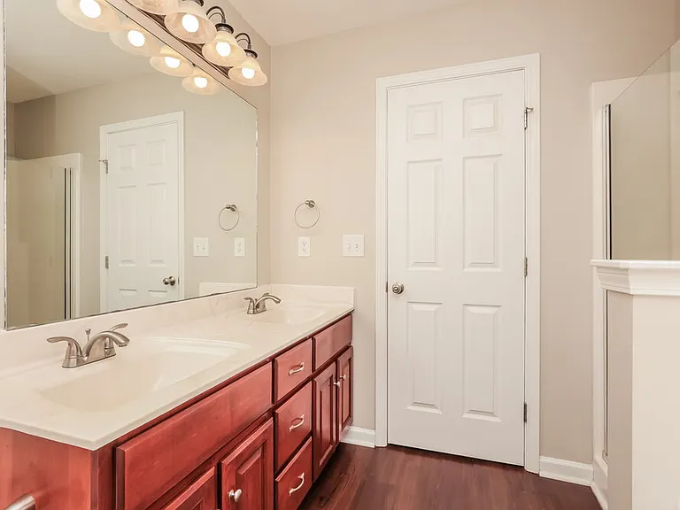 4028 Kristen St — Photo 12