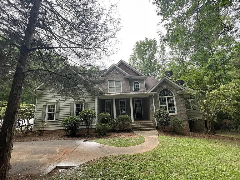 3910 S Barnett Shoals Rd — Photo 44