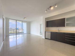 90 SW 3rd St APT 1206, Miami, FL 33130