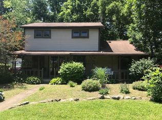 379 Robinwood Ave, Columbus, OH 43213