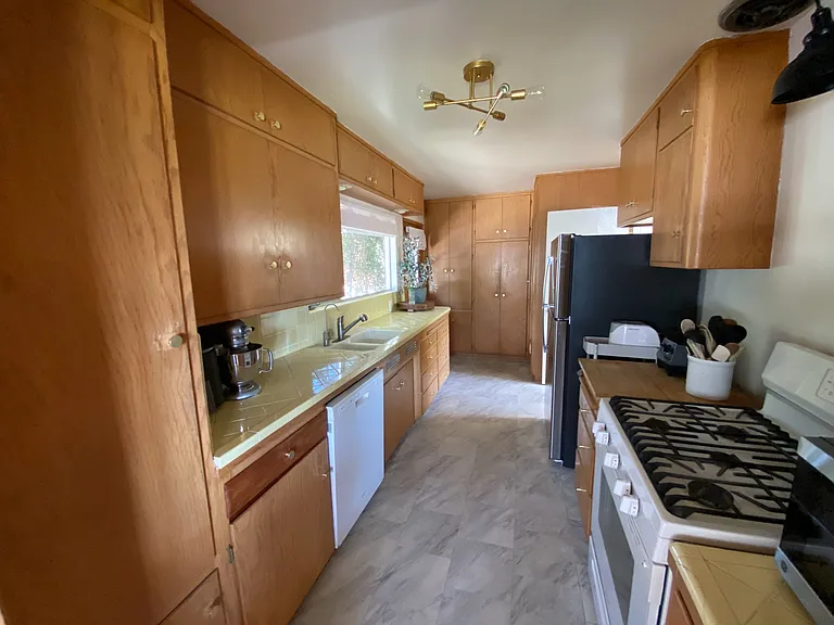 60 S La Senda Dr — Photo 7