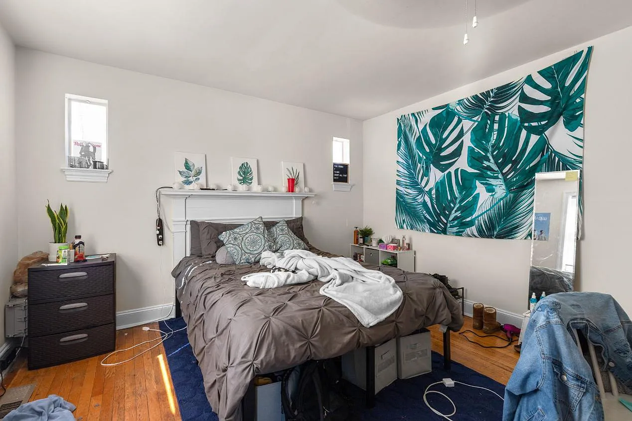 4 bed, 1253 sqft, $3,500 — Photo 3