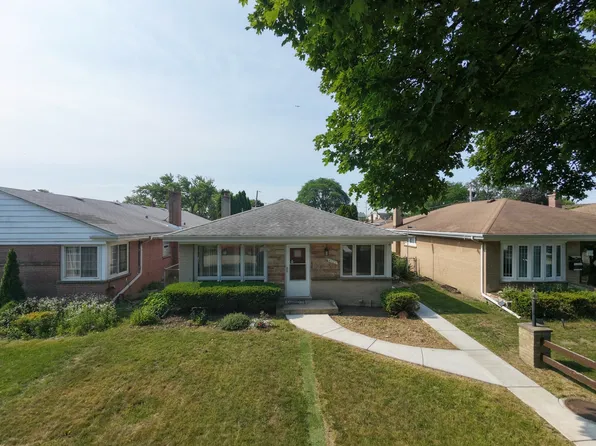 4605 Jerome Ave, Skokie, IL 60076