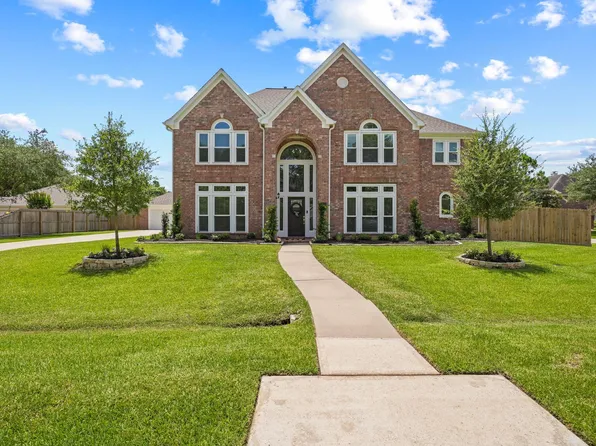 403 Trail Head St, Friendswood, TX 77546