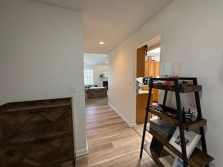 707 Ames Dr — Photo 6