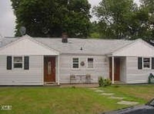 217 Dewey St, Stratford, CT 06615