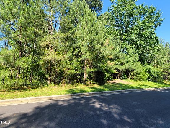 2nd image of 93 Bur Oak Ct #477