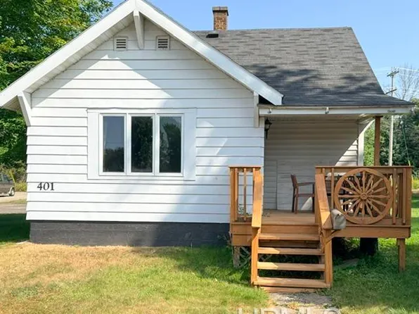 401 Amber St, Iron River, MI