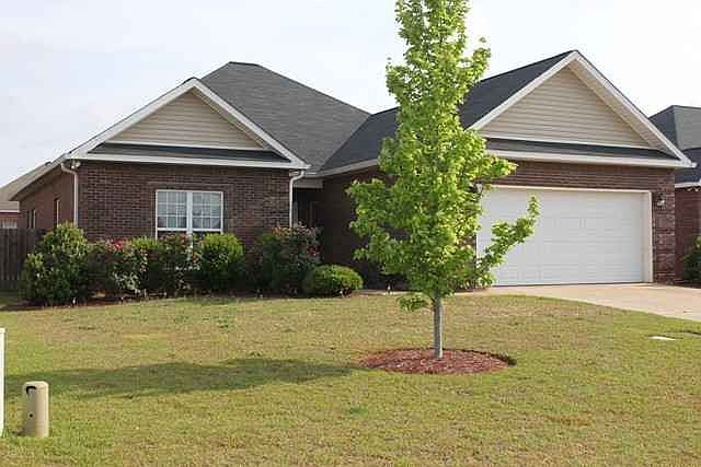 1st image of 410 Arelia Dr
