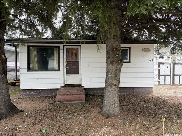 124 10th STREET, Humboldt, SK S0K 2A0