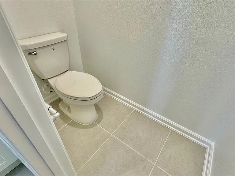 319 Sol Vista Dr — Photo 11