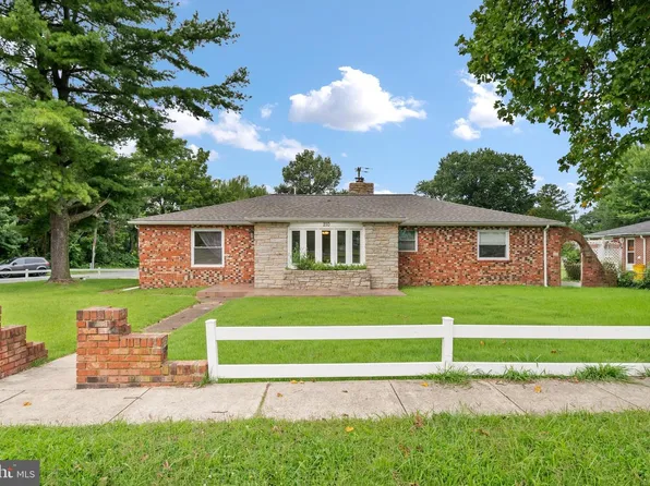 210 Broadview Blvd S, Glen Burnie, MD 21061