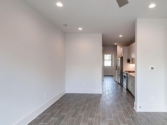 4th image of 1640 19th Ave S Unit 8
