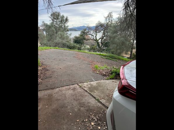 9374 Glenhaven Dr, Glenhaven, CA 95443