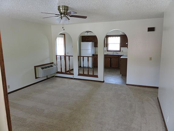 4th image of 1906 N 42nd Street Pl