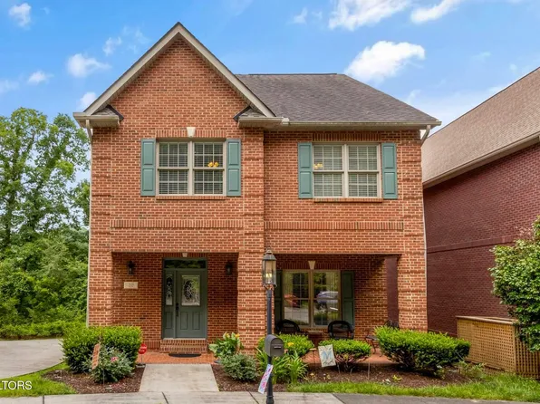 232 Park Meade Pl, Oak Ridge, TN 37830